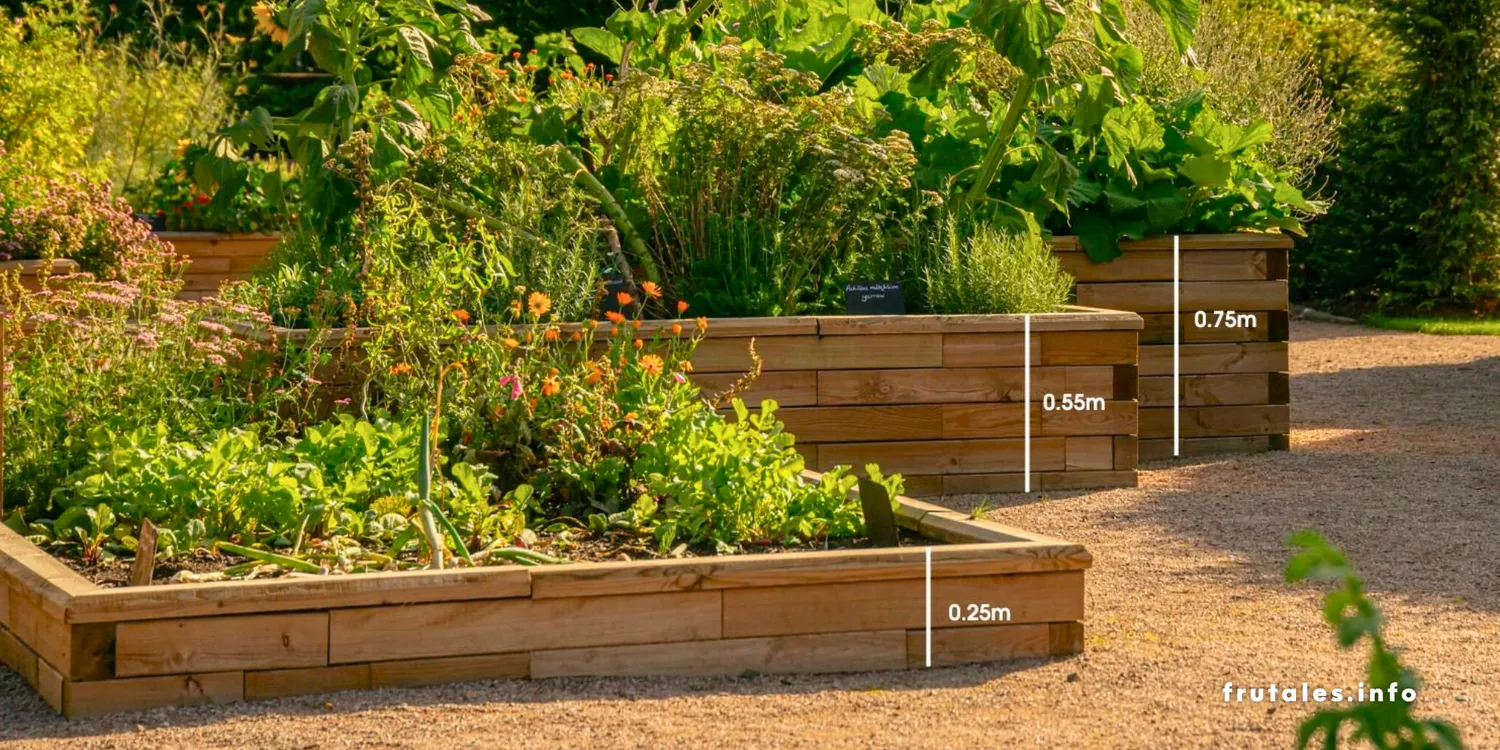 Foto de unas jardineras de madera de la marca woodblocx.